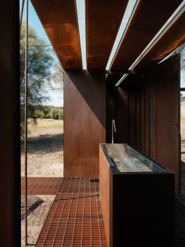 Adam Gibson — Photographer